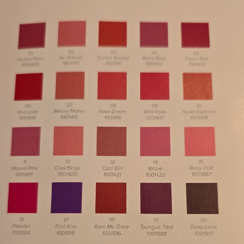 Farmasi Terra Matte Lipstick - Terra - Picture 2 of 2